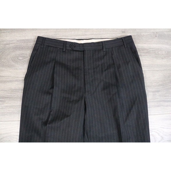 Canali Mens Pinstripe Three Button Suit Black Wool Size 52R X 36 - Picture 13 of 16